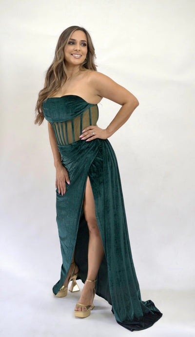 Sweetest Hello Velvet Dress
